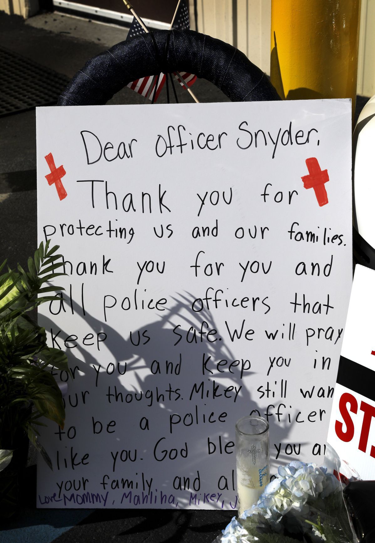 Memorial for officer Blake Snyder